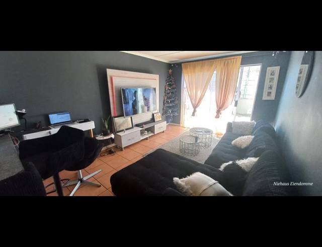 2 BEDROOM APARTMENT FOR SALE IN GULDENLAND